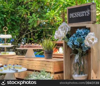 Outdoor sweet bar with cake