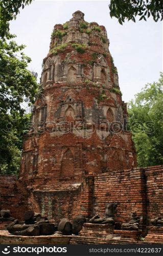 Pagoda in wat Mahathat in Ayuthaya, Thailand