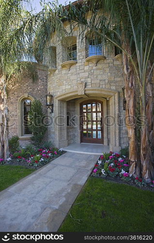 Palm Springs front garden exterior