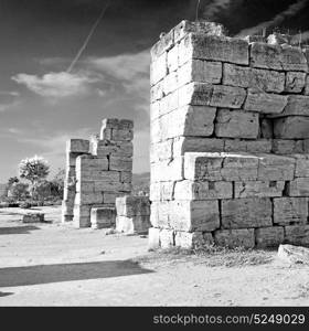 pamukkale old construction in asia turkey the column and the roman temple