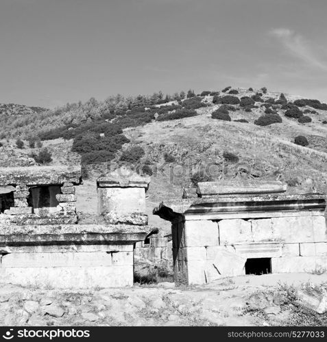 pamukkale old construction in asia turkey the column and the roman temple