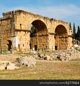 pamukkale old construction in asia turkey the column and the roman temple