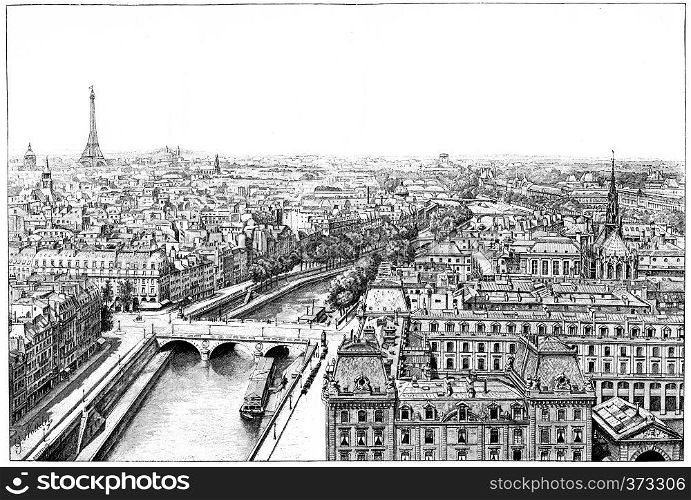 Panorama of the Seine near Notre Dame.