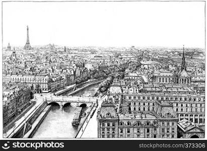 Panorama of the Seine near Notre Dame.
