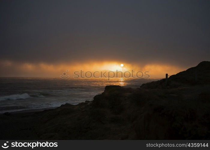 Panoramic view of the beach at dusk, Pacific Ocean