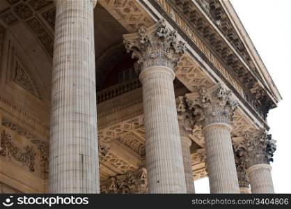 Pantheon in Paris - column details
