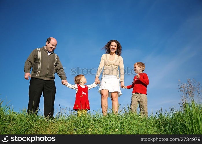 parents child standing