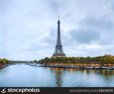 Paris cityscape panorama with Eiffel tower in the morning