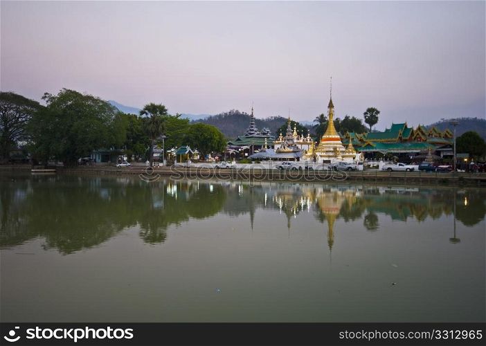 part of the temple area at the lake in Mae Hong Son