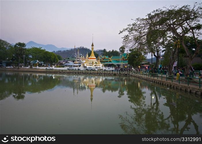 part of the temple area at the lake in Mae Hong Son
