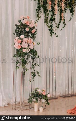 Parts of the decoration of the wedding hall.. Photos of the hall decoration elements 3838.
