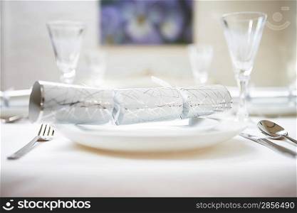 Party Popper and Place Setting
