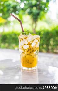 passion fruit with soda mint