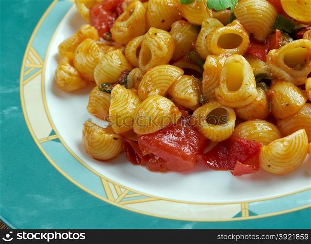 pasta alla carrettiera - Sicilian recipe for Italian pasta chifferi