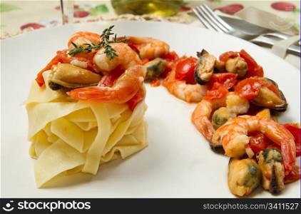 pasta with fresh shrimp and mussels