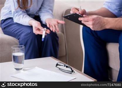 Patient discussing with psychologist unplanned pregnancy