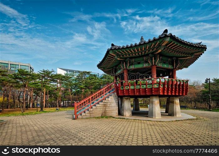 Pavillion in Korean style in Yeouido Park public park in Seoul, Korea. Yeouido Park in Seoul, Korea