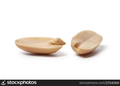 Pealed peanuts