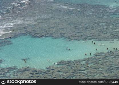 People enjoying Hanauma Bay, Hawaii Kai, Honolulu, Oahu, Hawaii, USA