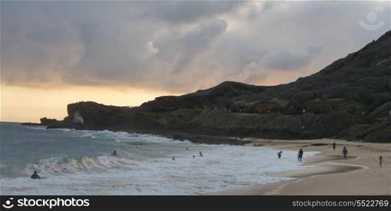 People enjoying the beach, Sandy Beach, Hawaii Kai, Honolulu, Oahu, Hawaii, USA