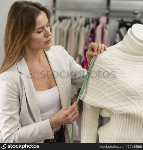 personal shopper measuring clothes 4. personal shopper measuring clothes 3