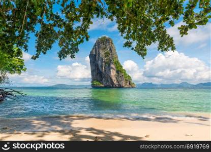 photo of a beautiful cliff Poda island, Thailand in the shade of a tree
