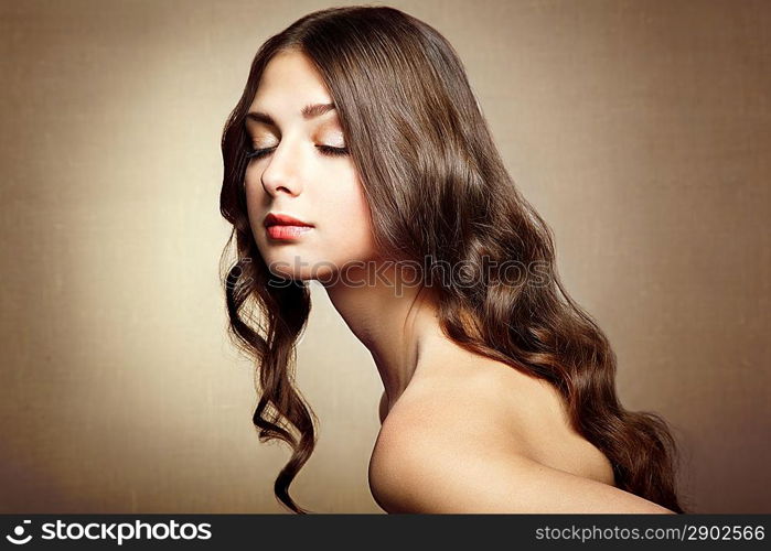 Photo of beautiful young woman. Vintage style. Fashion photo