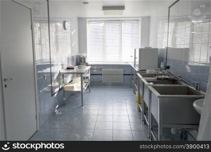 Photo of hospital kitchen with large sinks