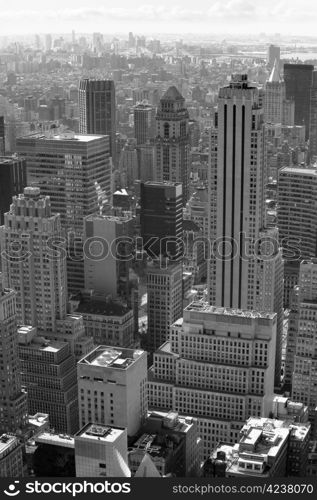 Photo of New York city in black and white.