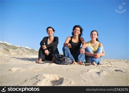 photo of sisters vacations at the beach