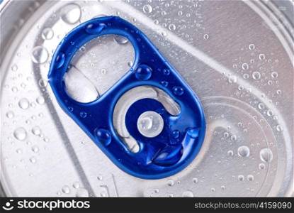 photo of the can closeup with water drops