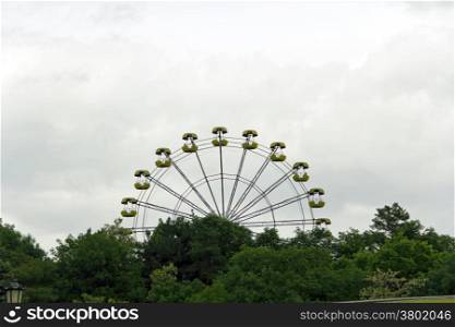 Photo with park of amusement and wheel review