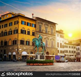 Piazza Della Signoria The Equestrian Statue Of Cosimo I De Medici By Gianbologna