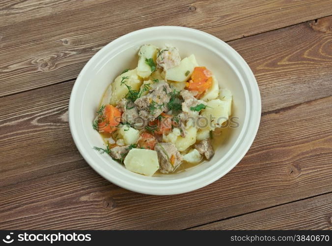Pichelsteiner - German stew that contains several kinds of meat and vegetables.vegetables are added, which are usually potatoes, diced carrots and parsley,