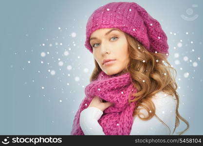 picture of beautiful woman in winter hat