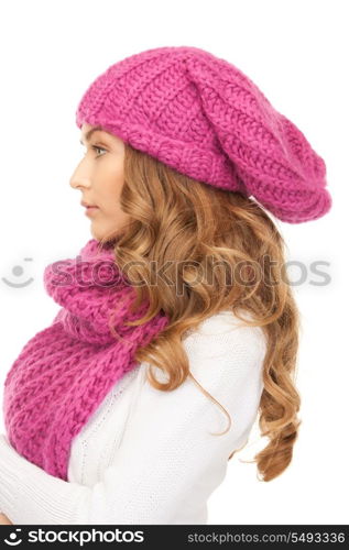 picture of beautiful woman in winter hat