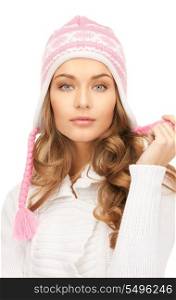 picture of beautiful woman in winter hat