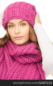 picture of beautiful woman in winter hat