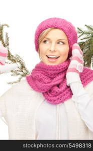 picture of beautiful woman in winter hat