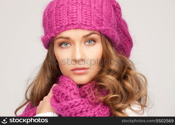 picture of beautiful woman in winter hat