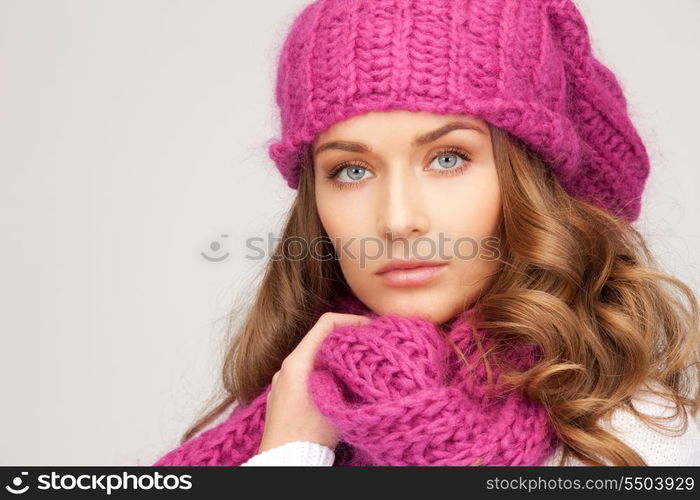 picture of beautiful woman in winter hat