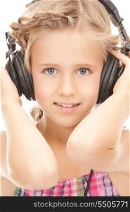 picture of happy girl in big headphones&#xA;