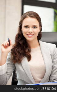 picture of happy woman with big notepad