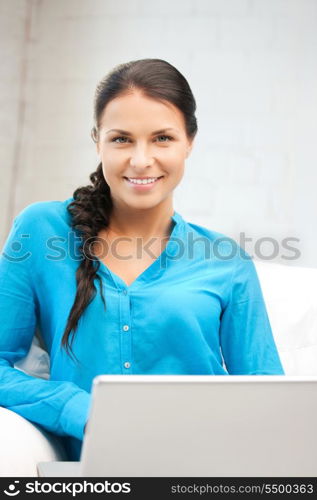 picture of happy woman with laptop computer