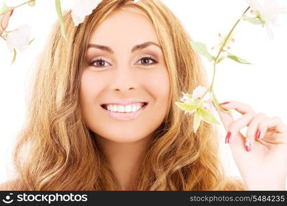 picture of happy woman with white flowers