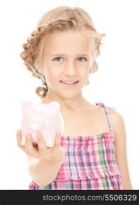 picture of little girl with piggy bank&#xA;