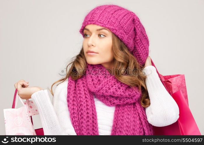 picture of lovely woman with shopping bags