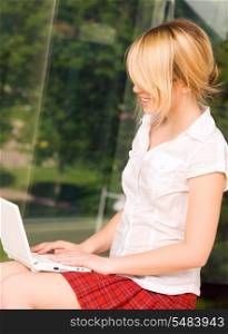 picture of office girl with laptop computer
