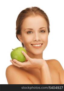 picture of smiling woman with an apple..