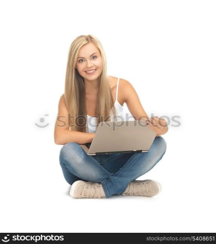 picture of student girl with laptop computer